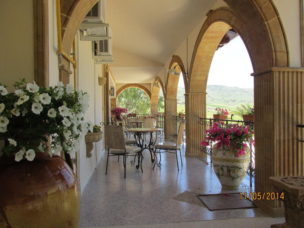 Agriturismo Reggia Saracena Agrigento Kültér fotó