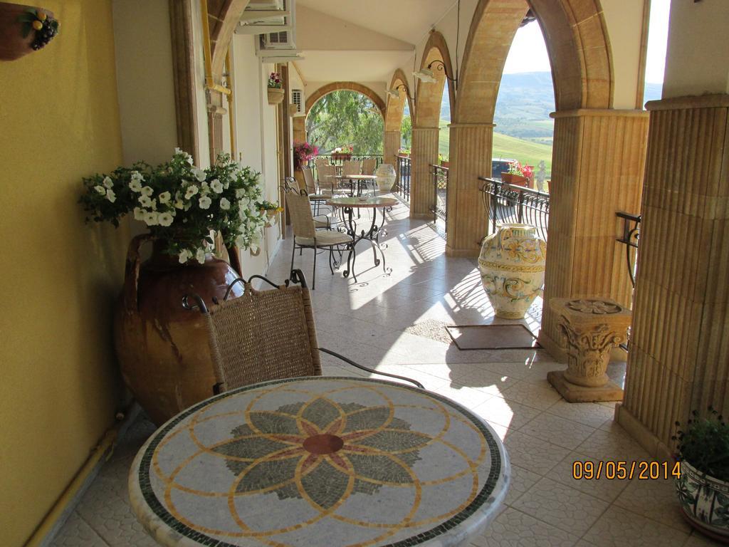 Agriturismo Reggia Saracena Agrigento Kültér fotó